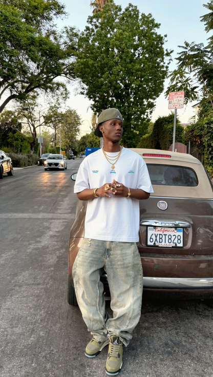 TIMELESS TEE